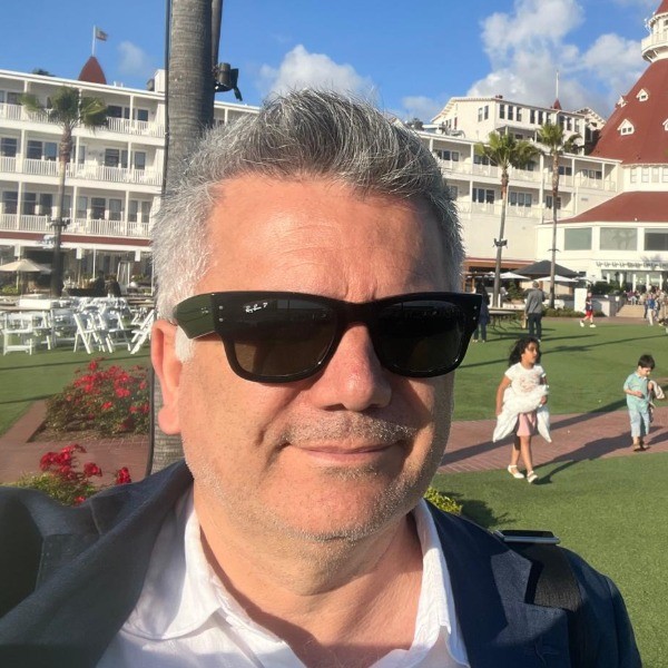 Prof. Dr. Tevfik Karagöz