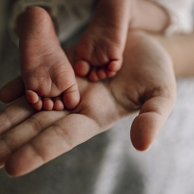 1.100 Gramlık Prematüre Bebeğe Göğüs Açılmadan Kalp Kapağı Müdahalesi